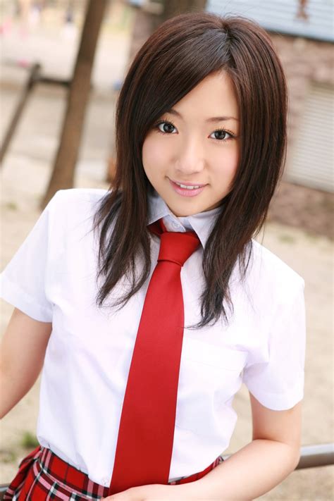 asian schoolgirl pics